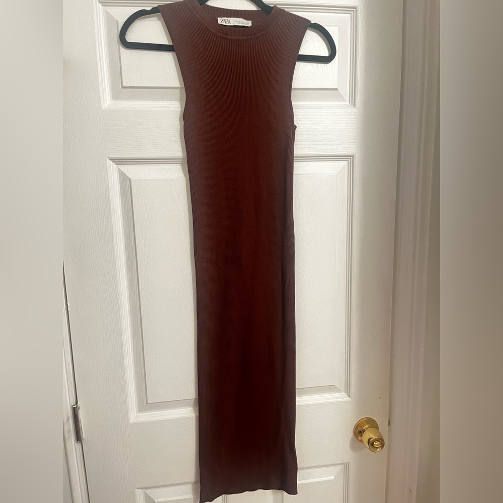 Size S ribbed Zara midi dress